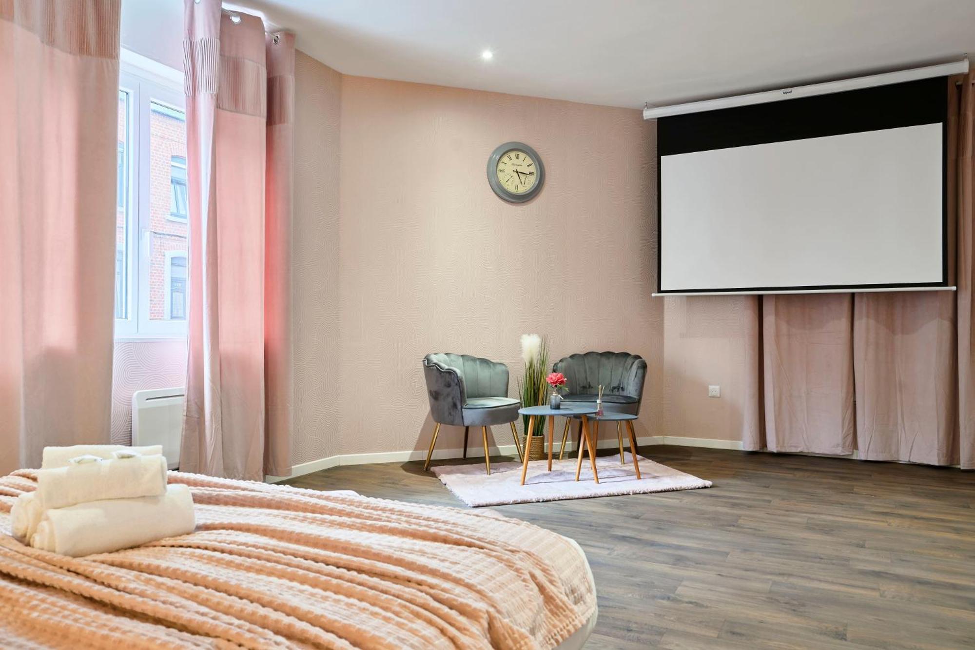 Ng Prestige L Lille L Tourcoing - Bouvines - Balneo & Cuisine Apartment Exterior photo